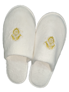  Slippers