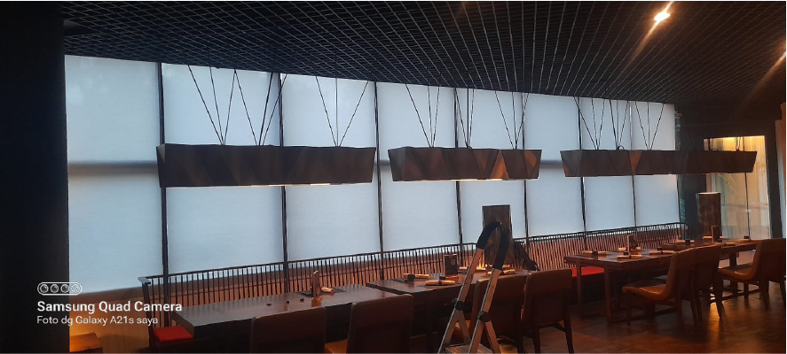  Blind Curtain at Yoshi Restaurant,  Grand Melia Hotel